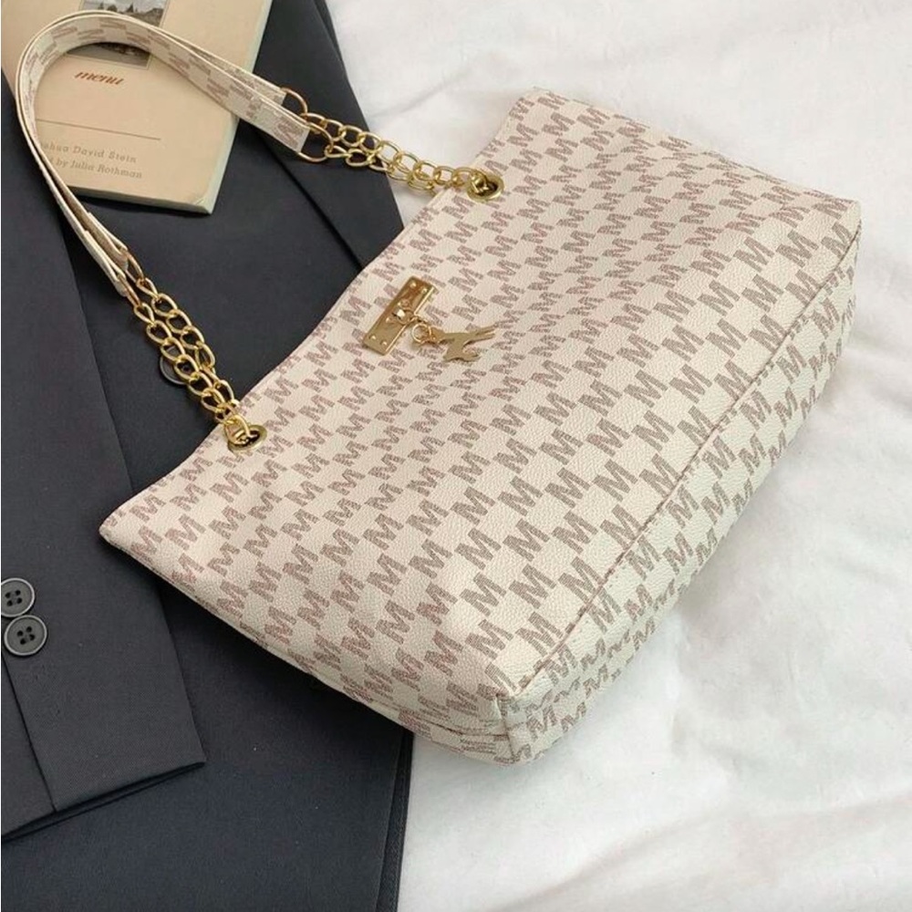 ⚠️Clearance Patterned Chain Shoulder Tote Bag With Gold Accents - Picture 6 of 9